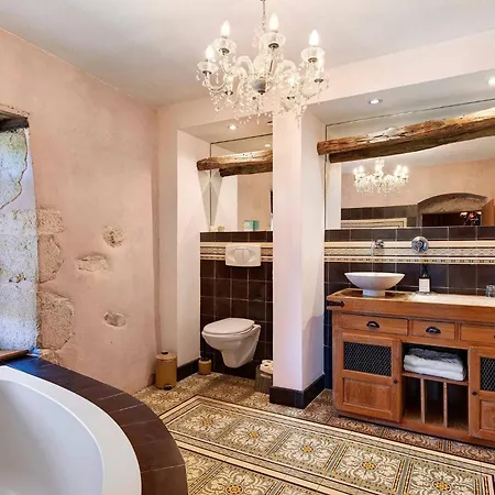 Le Chateau Des Girards Ferienhaus Lans-en-Vercors