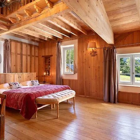 Ferienhaus Le Chateau Des Girards *